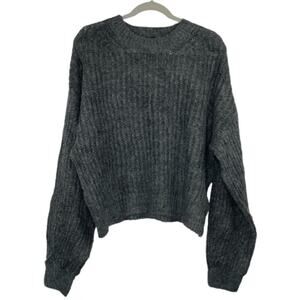 New Look gray oversized cropped knit sweater size Small